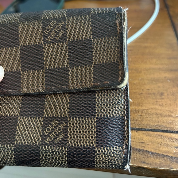 VINTAGE LOUIS VUITTON Damier Ebene Long Sarah Credit Card Wallet - Picture 2 of 11